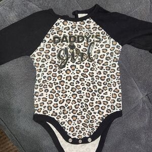 Daddy's Girl long sleeve onesie
